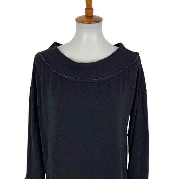 Stateside Pullover Sweater Medium Black Minimalist Cozy Loungewear - Picture 2 of 7